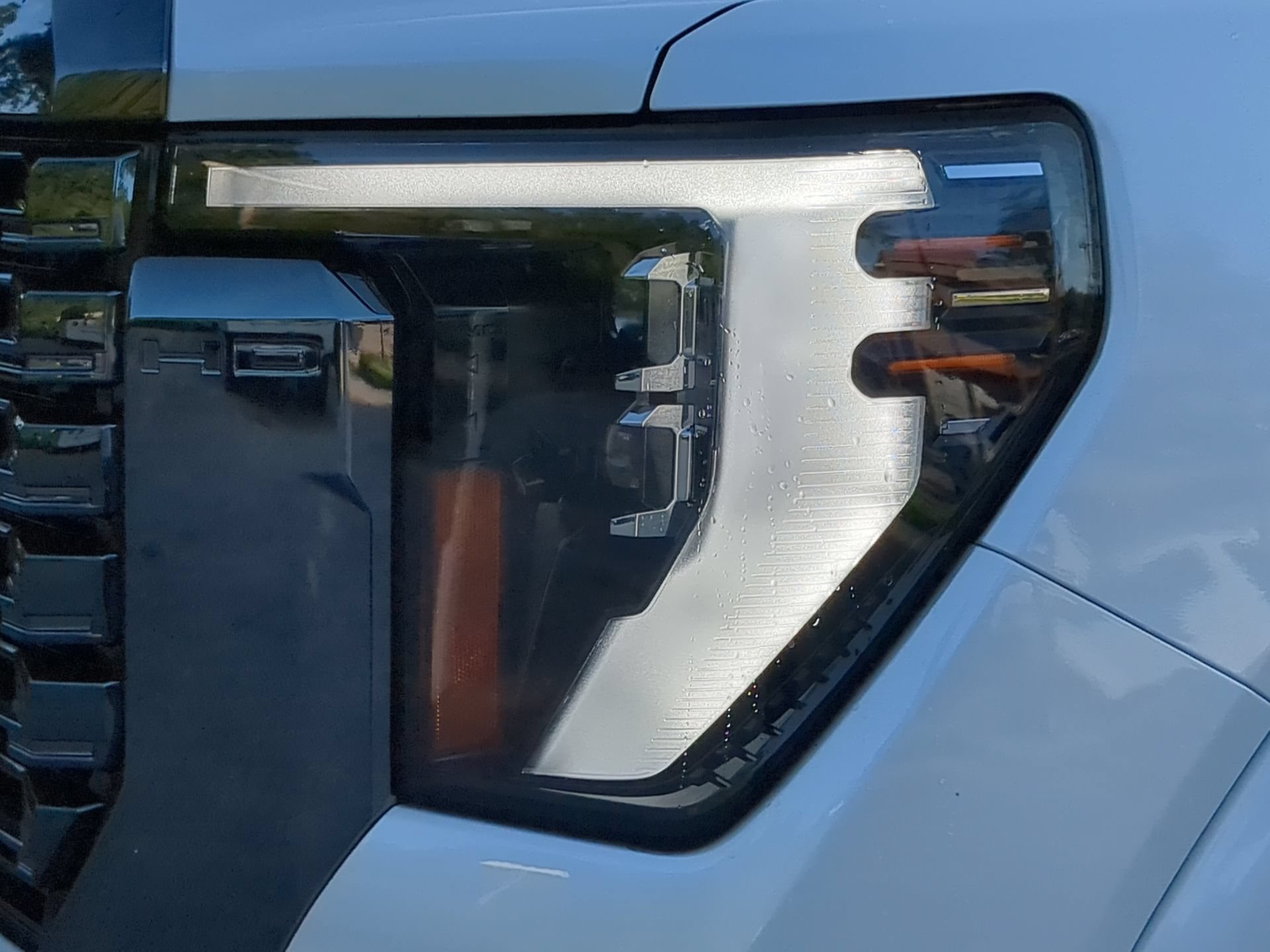 Used 2024 GMC Sierra 2500 Denali Ultimate AWD/4WD image 44