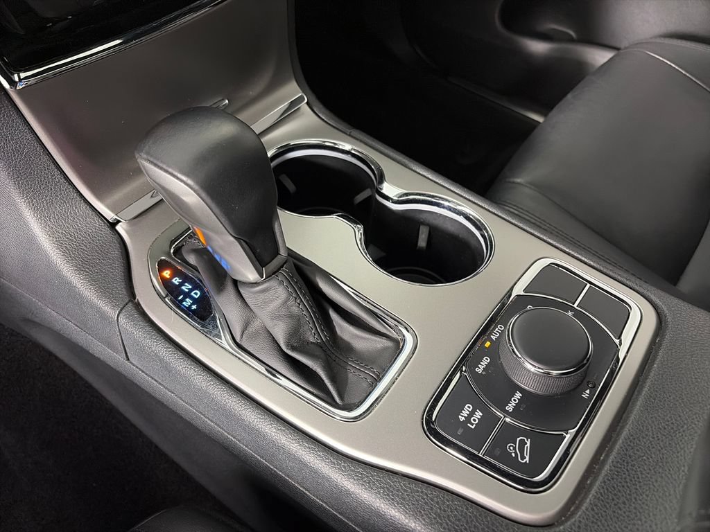 Used 2019 Jeep Grand Cherokee Limited w/ Trailer Tow Group IV AWD/4WD image 22
