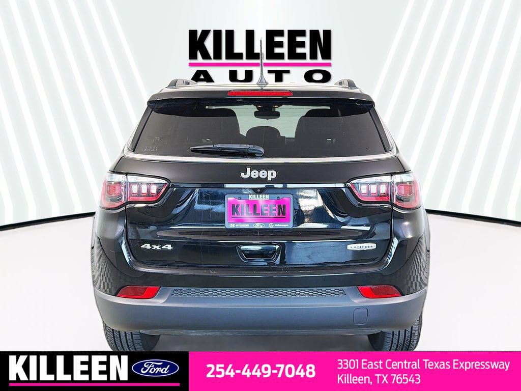 Used 2024 Jeep Compass Latitude AWD/4WD image 8