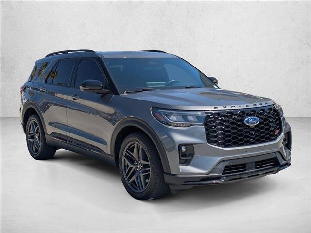 Certified 2025 Ford Explorer ST AWD/4WD video 3