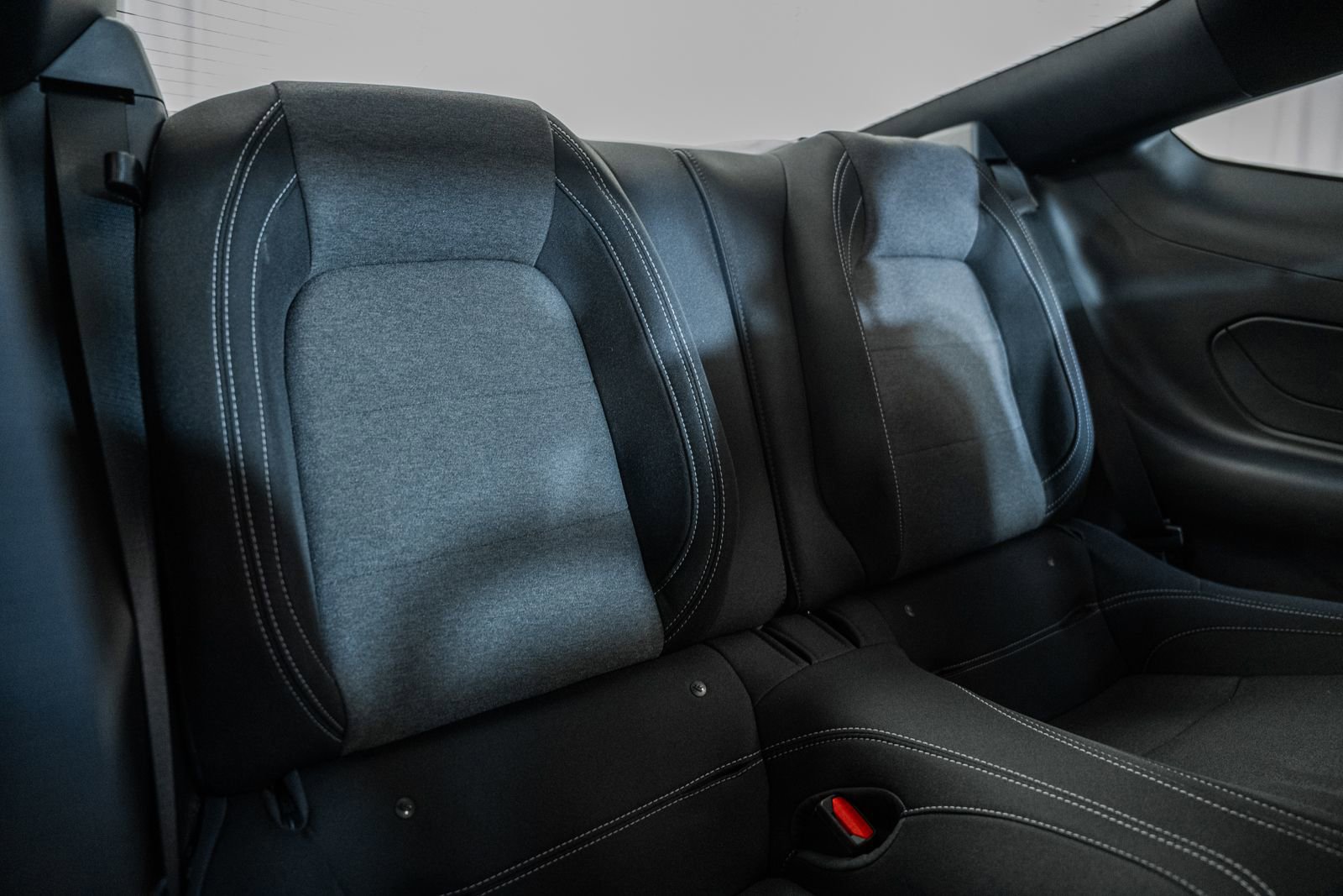 Certified 2025 Ford Mustang Coupe image 36