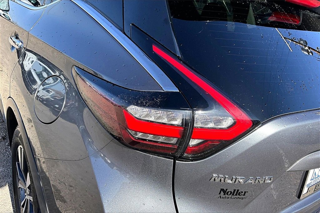 Used 2019 Nissan Murano S image 30