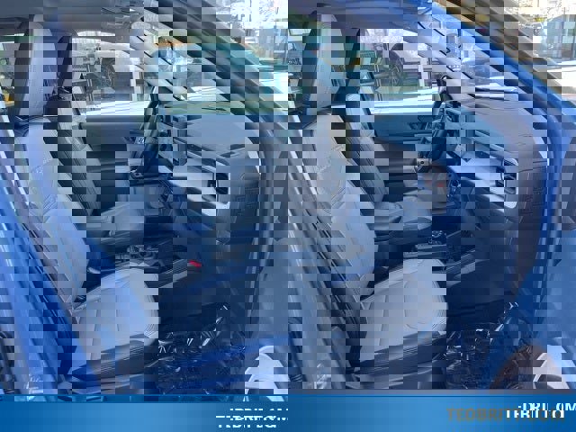 Certified 2025 Ford Maverick Lariat w/ 4K Tow Package image 22