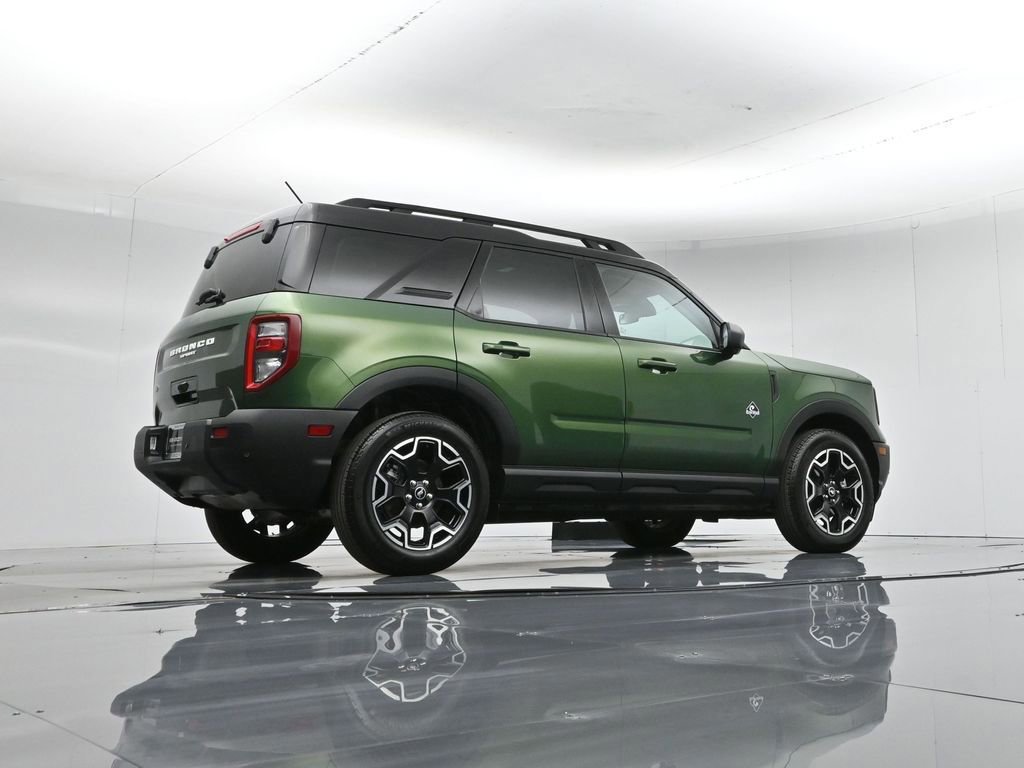 Certified 2025 Ford Bronco Sport Outer Banks w/ Outer Banks Tech Package+ image 13