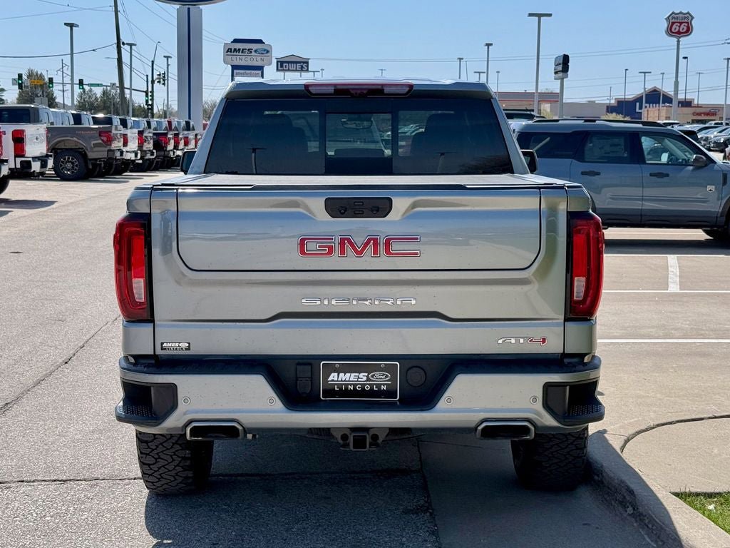 Used 2024 GMC Sierra 1500 AT4 w/ Technology Package AWD/4WD image 2