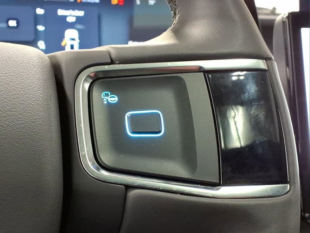 Certified 2025 Ford Expedition Active AWD/4WD image 20