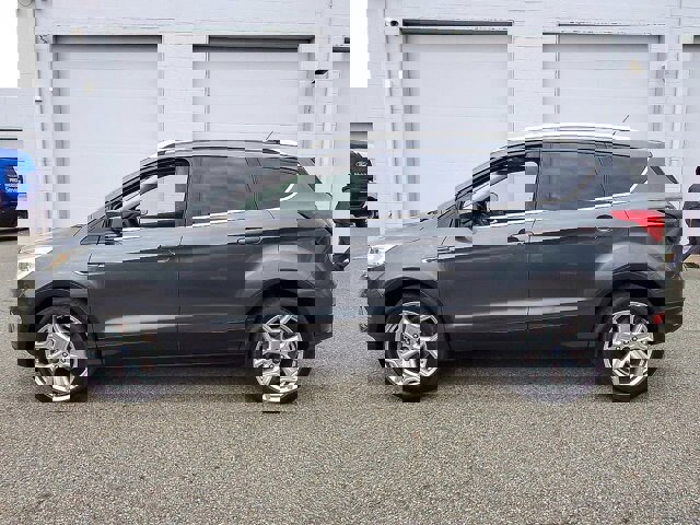 Certified 2019 Ford Escape Titanium image 2