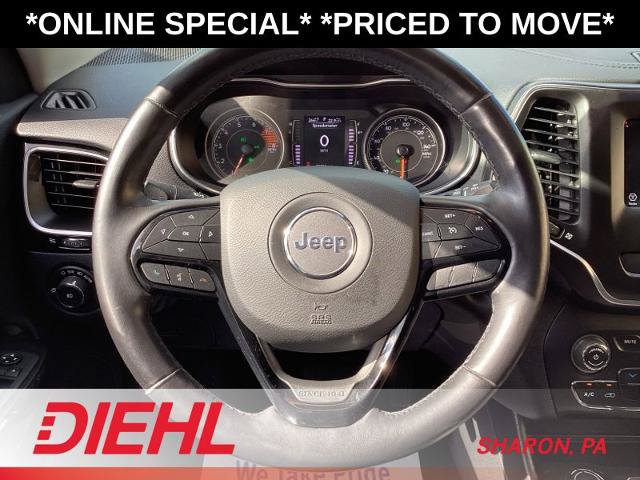 Used 2020 Jeep Cherokee Latitude Plus AWD/4WD image 32