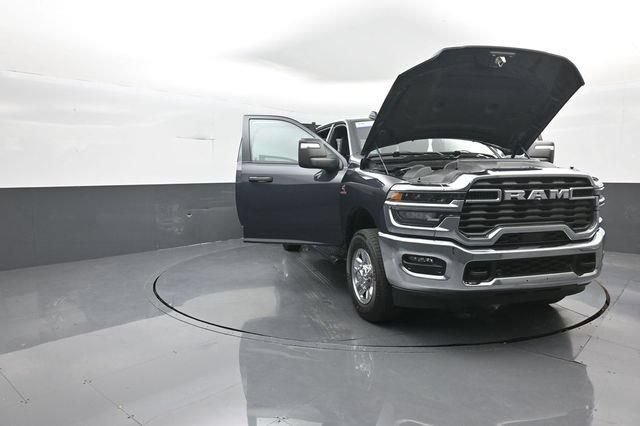 Used 2026 RAM 2500 Tradesman AWD/4WD image 44