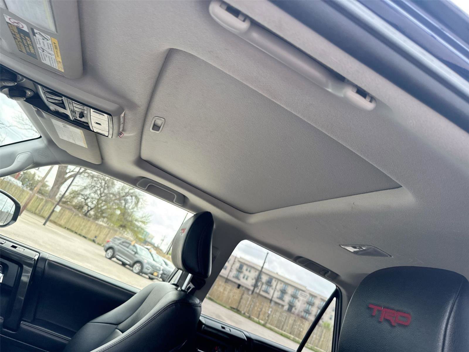 Used 2022 Toyota 4Runner TRD Off-Road Premium image 17