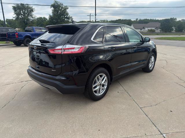 Certified 2023 Ford Edge SEL AWD/4WD image 6