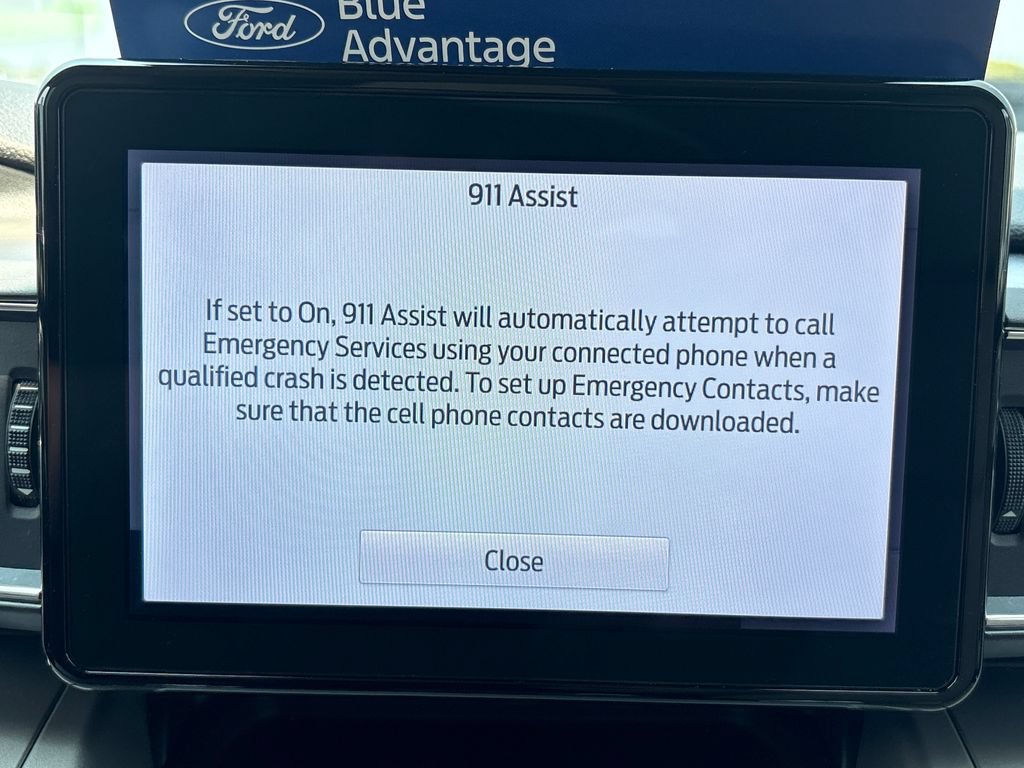 Certified 2023 Ford Explorer XLT w/ Equipment Group 202A AWD/4WD image 32