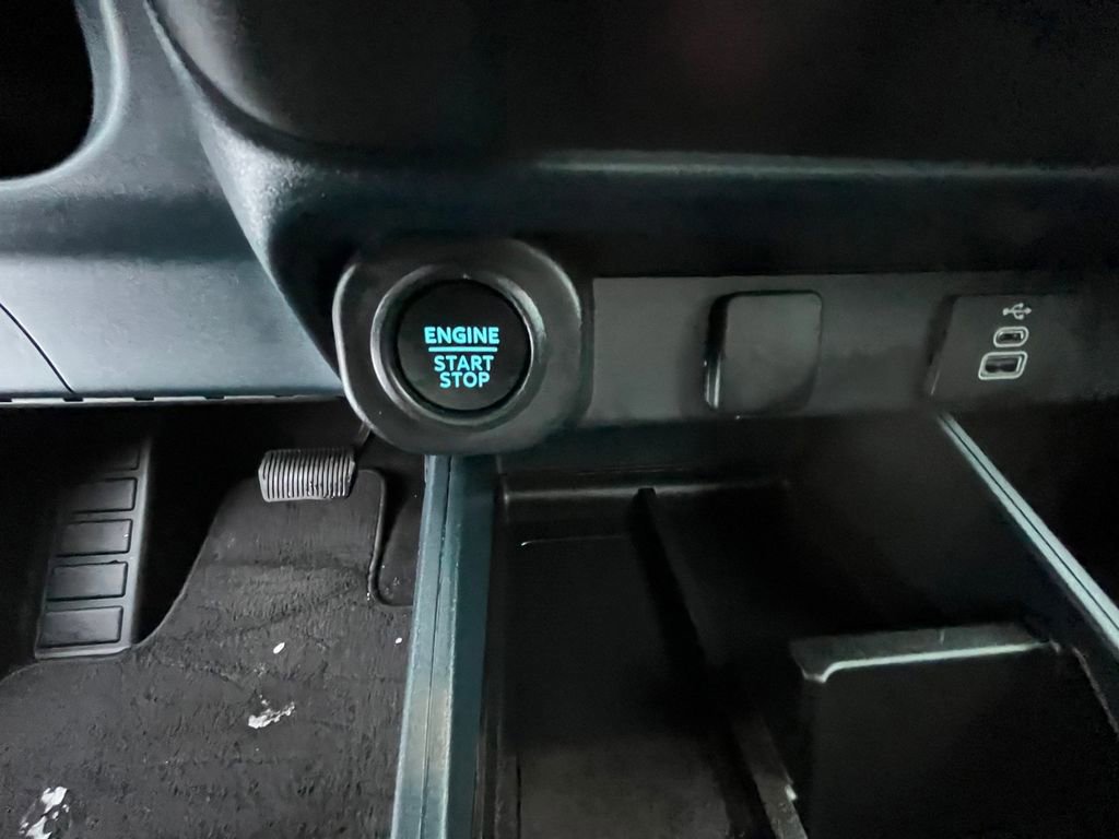 Certified 2025 Ford Maverick Lobo image 15