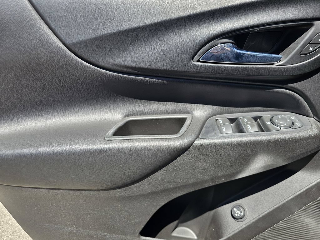 Used 2019 Chevrolet Equinox LT FWD image 21