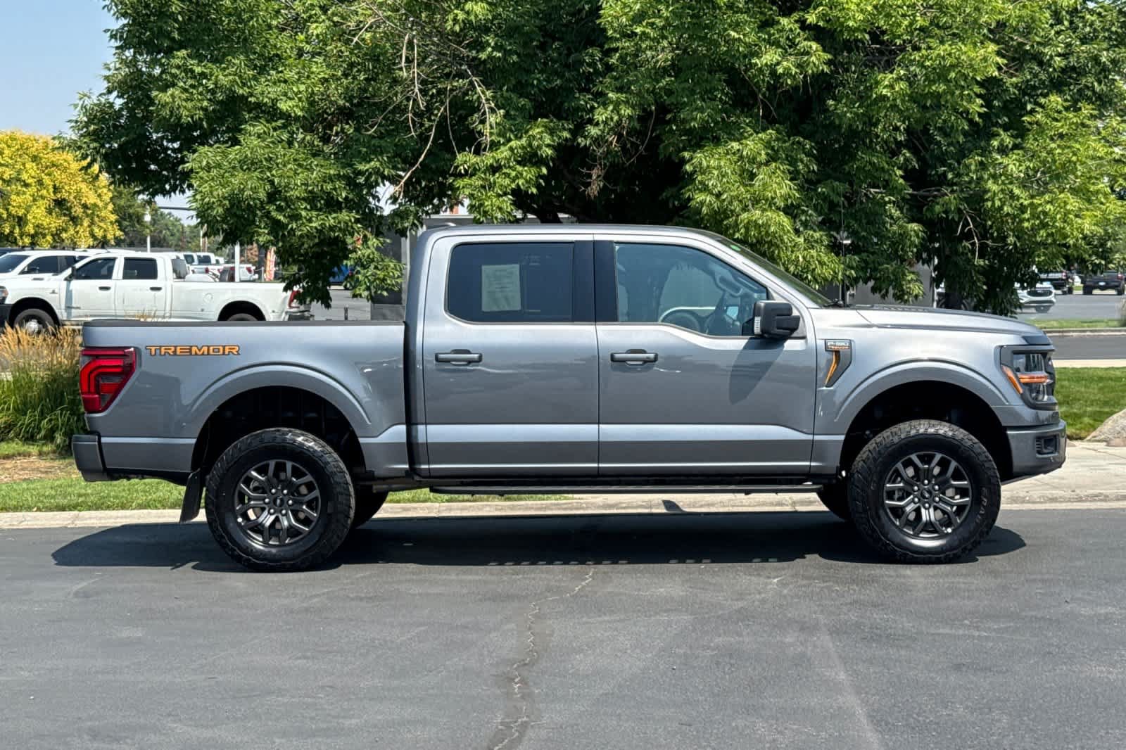 Certified 2024 Ford F150 Tremor w/ Tow/Haul Package AWD/4WD image 8