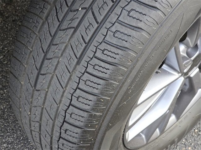 Used 2024 Nissan Rogue S image 26