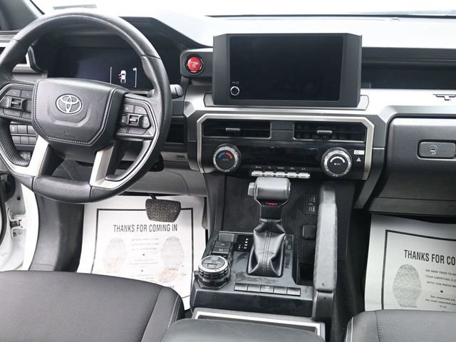 Used 2024 Toyota Tacoma TRD Off-Road AWD/4WD image 18