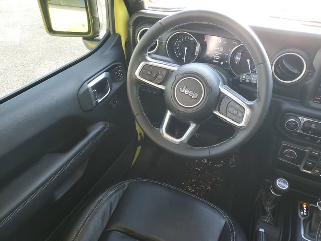 Used 2022 Jeep Wrangler Unlimited Sahara image 9