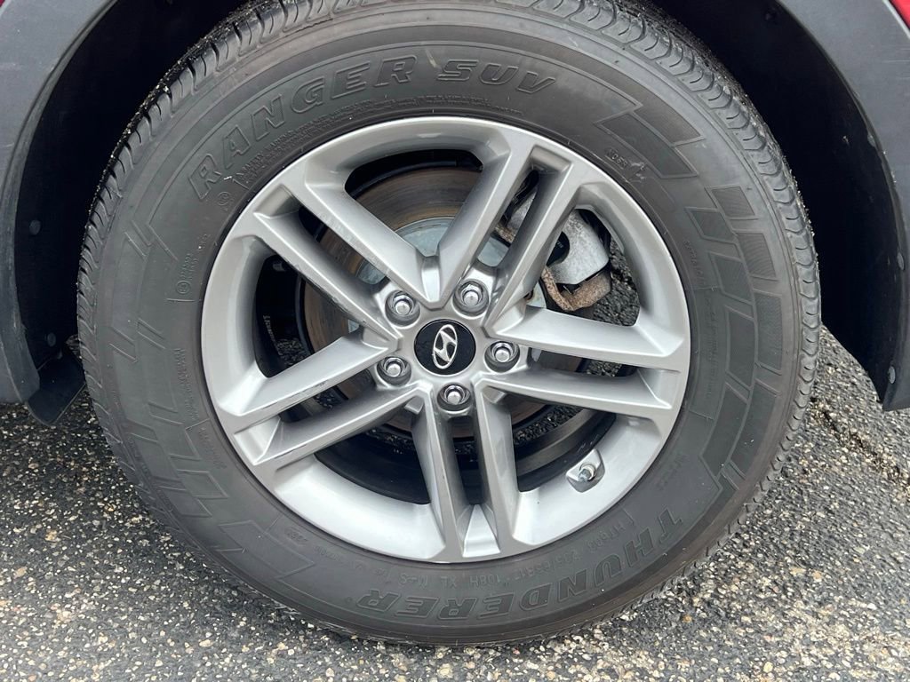 Used 2018 Hyundai Santa Fe Sport w/ 2.4L Value Package 02 AWD/4WD image 10