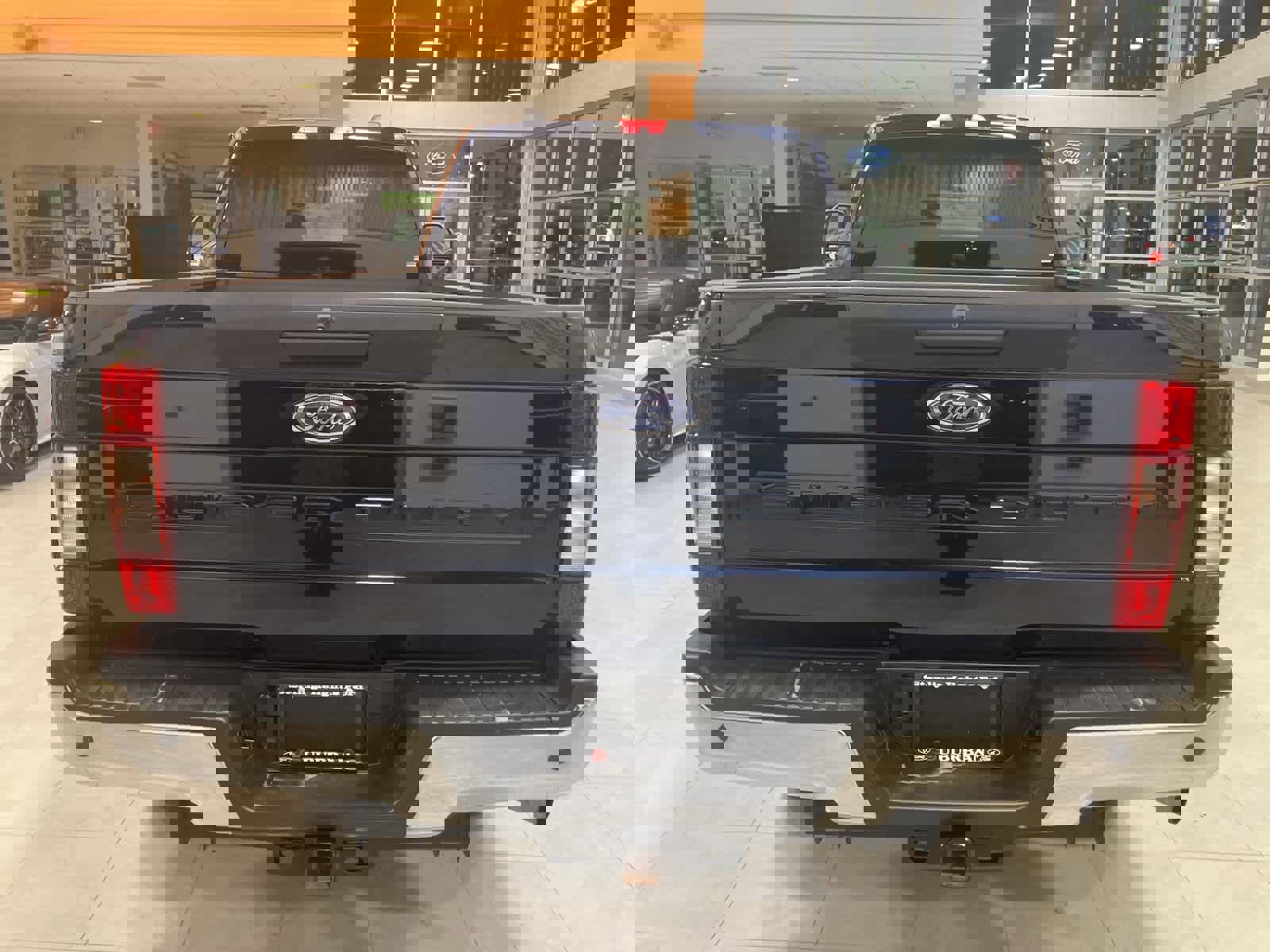 Certified 2022 Ford F350 XLT w/ XLT Value Package image 6