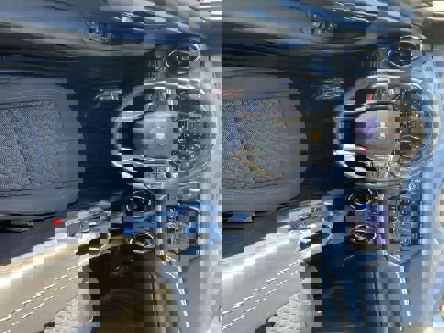 Used 2020 Chevrolet Blazer LT image 14