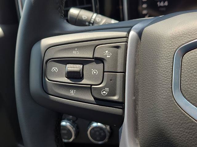 Used 2026 GMC Sierra 1500 SLT AWD/4WD image 29