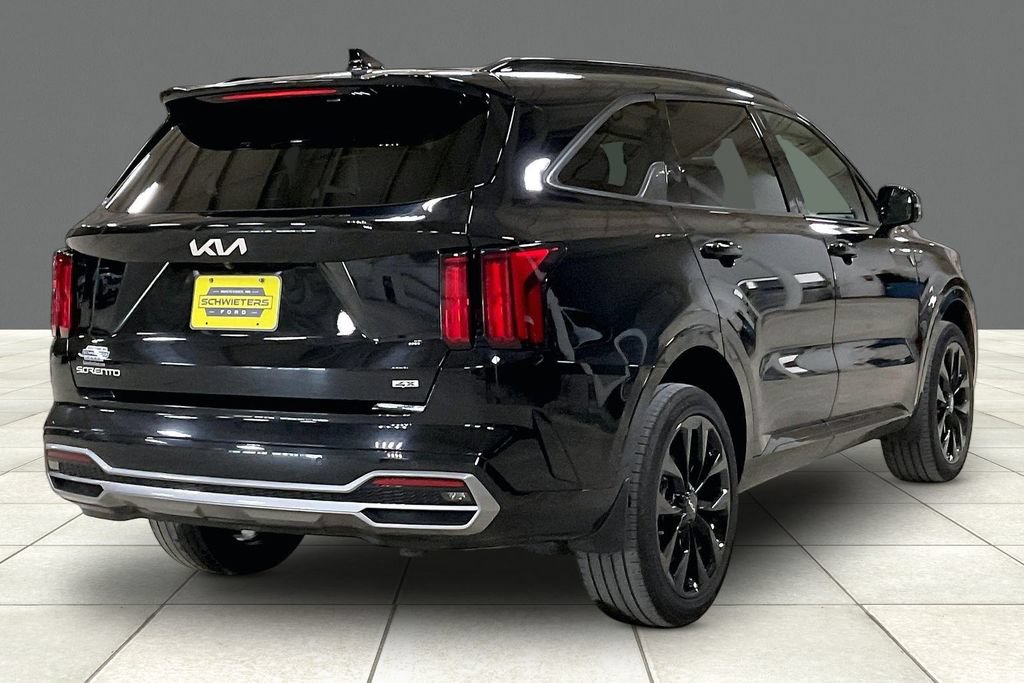 Used 2023 Kia Sorento EX AWD/4WD image 12