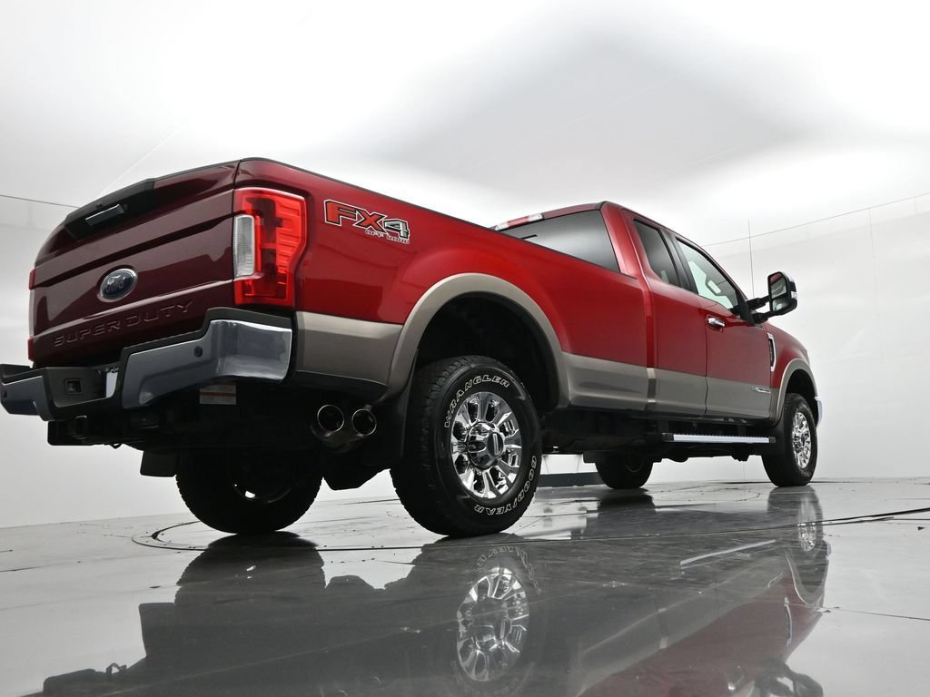 Certified 2019 Ford F350 Lariat w/ Chrome Package AWD/4WD image 23