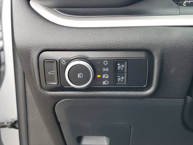 Certified 2024 Ford Explorer XLT w/ Equipment Group 202A AWD/4WD image 16