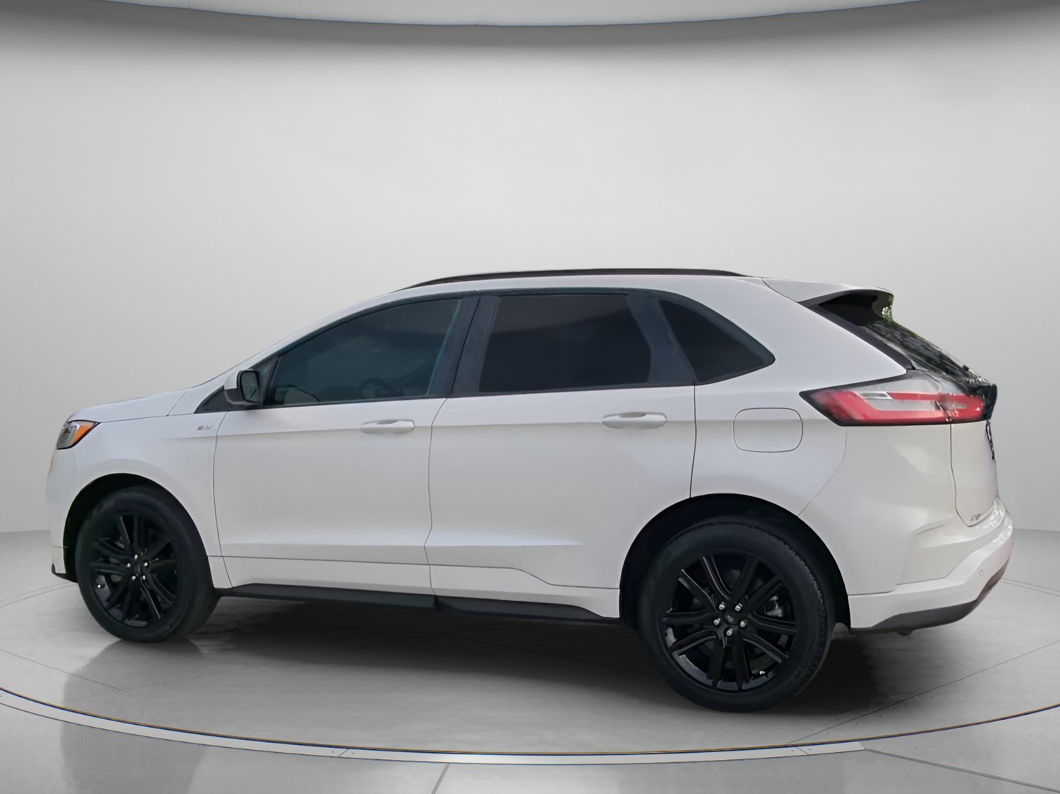 Certified 2022 Ford Edge ST-Line AWD/4WD image 18