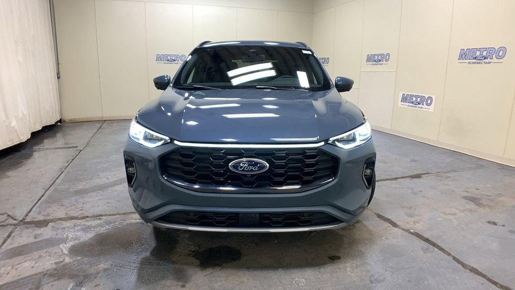 Certified 2023 Ford Escape ST-Line Elite image 10