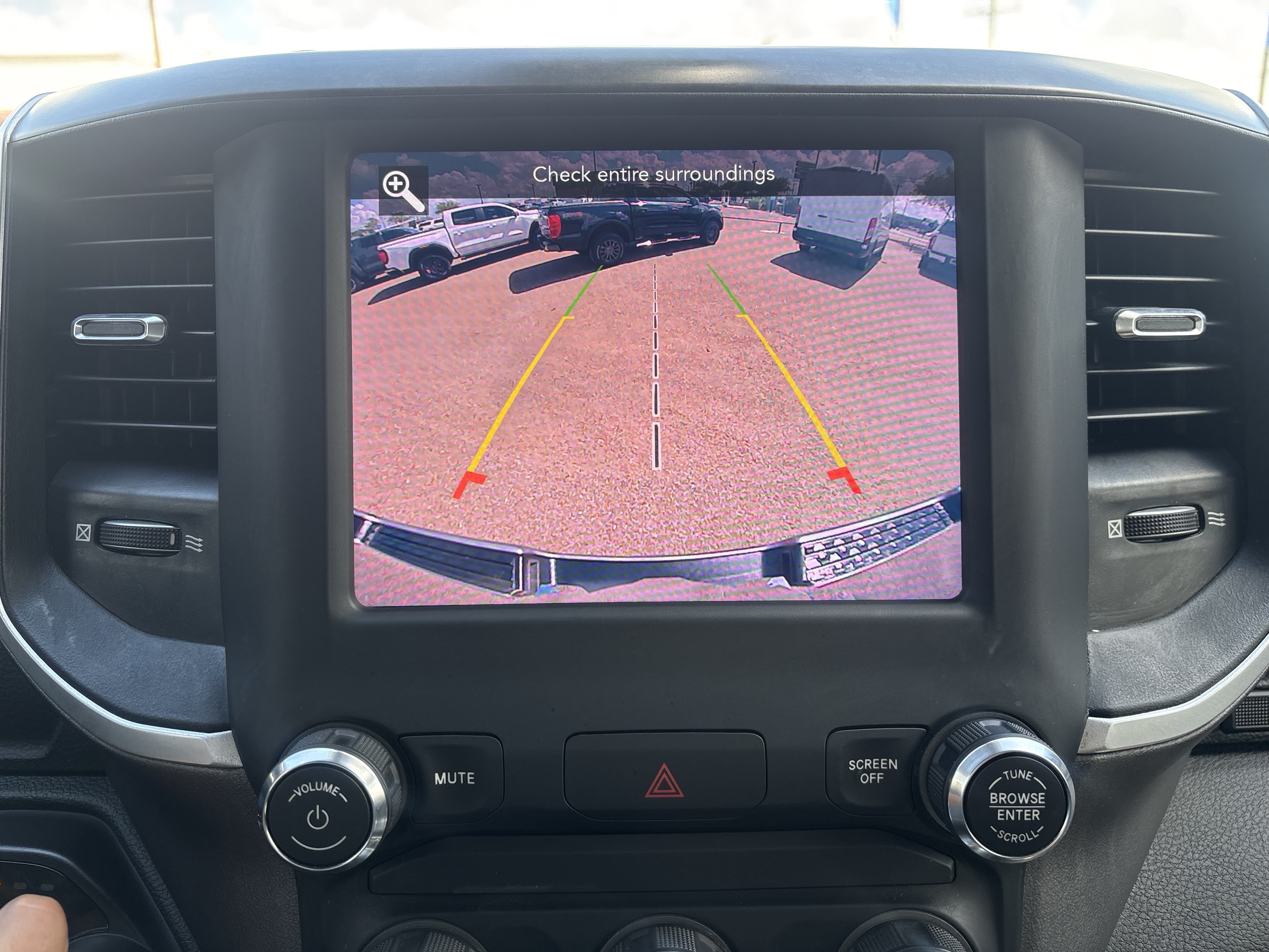 Used 2021 RAM 1500 Lone Star AWD/4WD image 36