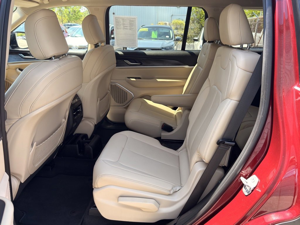 Used 2021 Jeep Grand Cherokee L Limited image 21