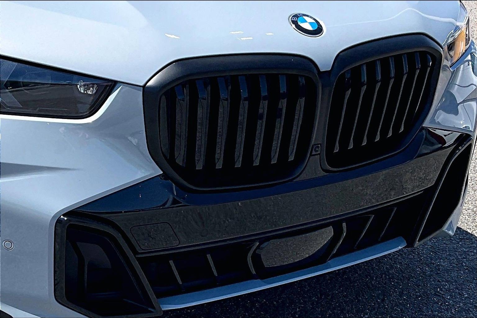 Used 2026 BMW X5 xDrive40i w/ Executive Package AWD/4WD image 28