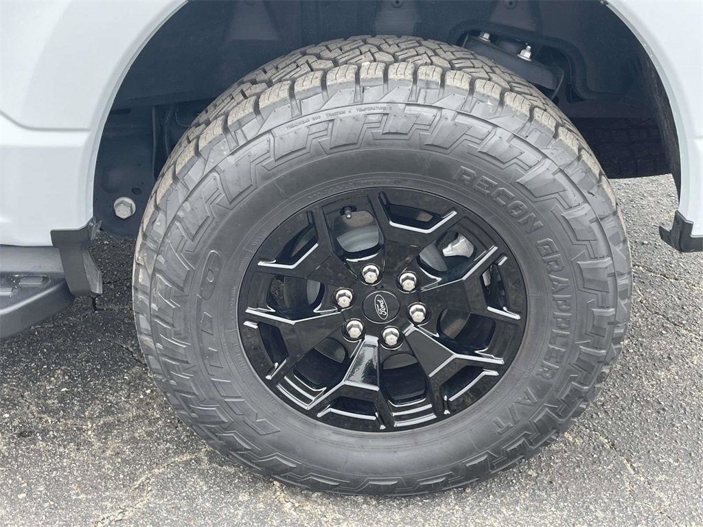 Certified 2025 Ford F150 Lightning XLT image 9