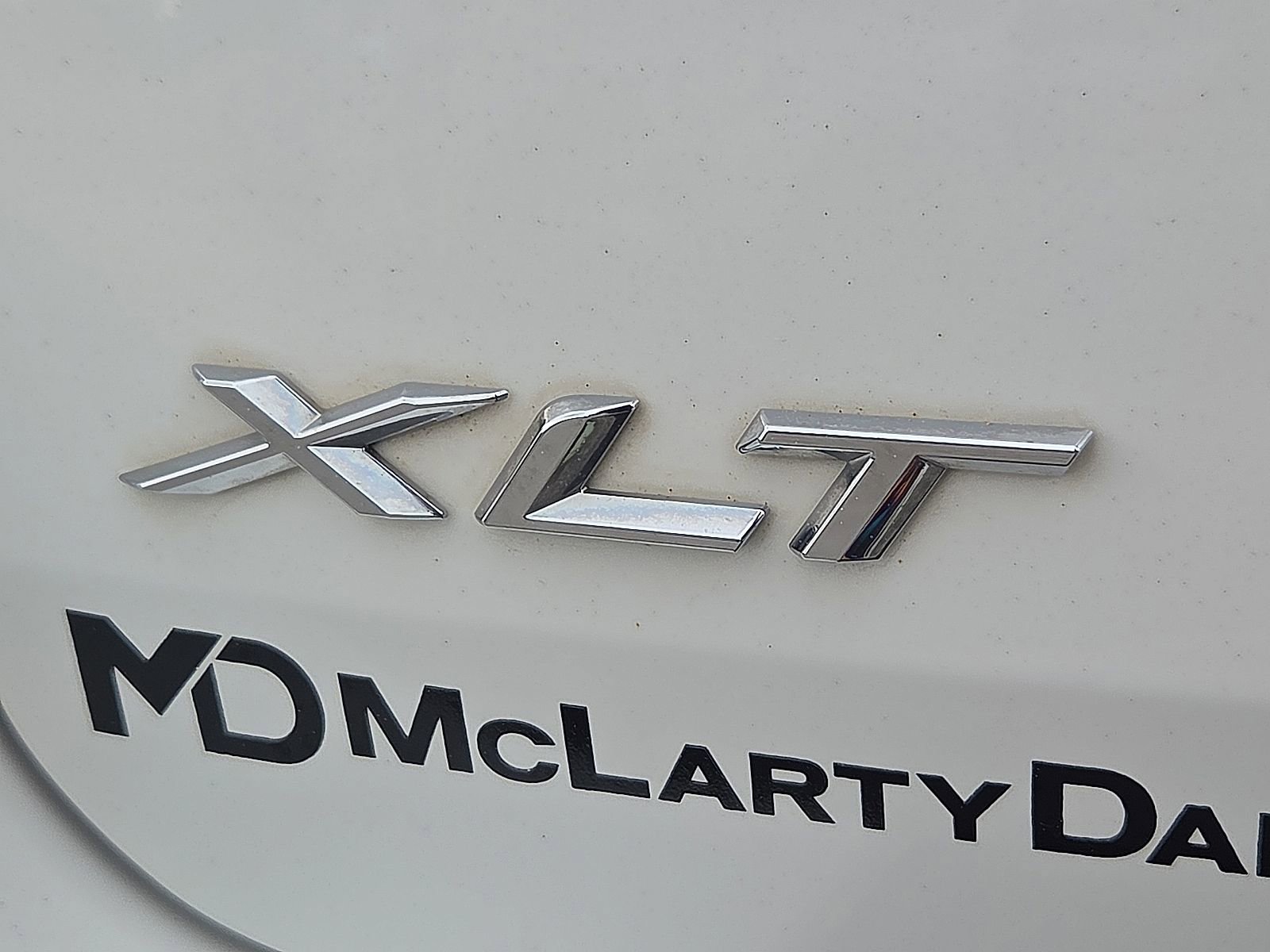 Certified 2023 Ford Explorer XLT w/ Equipment Group 202A AWD/4WD image 9