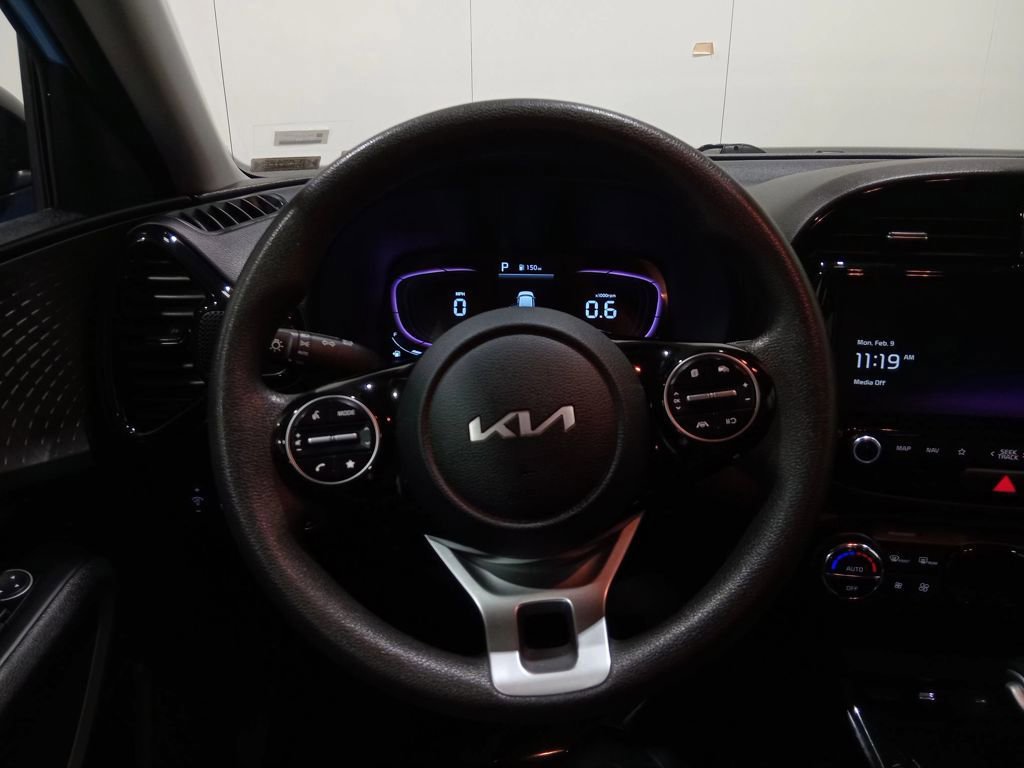Used 2024 Kia Soul S image 17