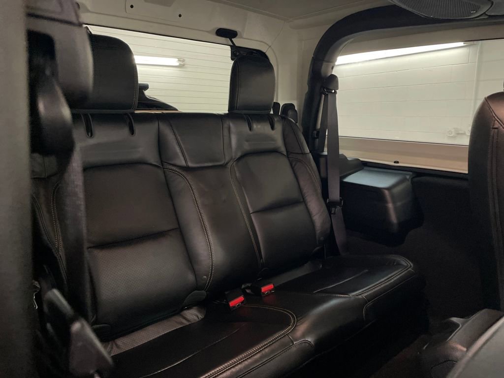 Used 2025 Jeep Wrangler Sport image 29