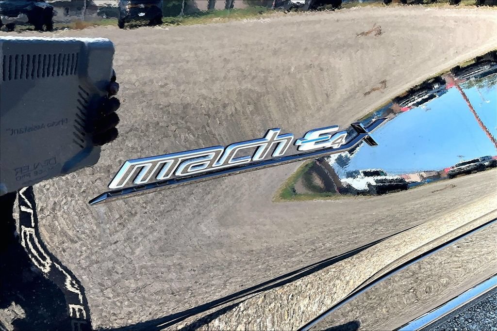 Certified 2023 Ford Mustang Mach-E GT AWD/4WD image 8