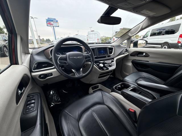 Used 2020 Chrysler Voyager Lxi FWD image 9