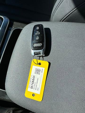 Used 2021 Audi Q7 3.0T Prestige image 22