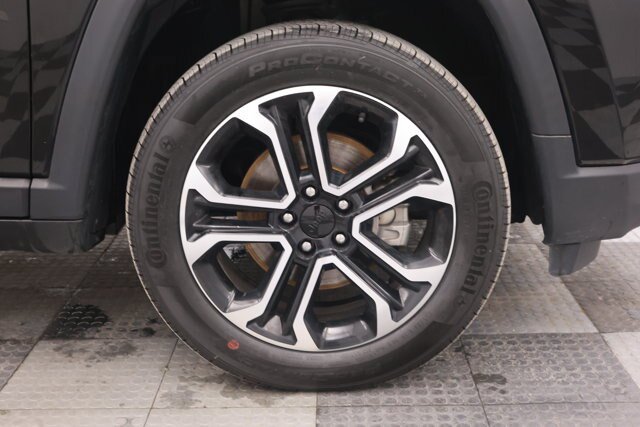 Used 2022 Jeep Compass Limited AWD/4WD image 13