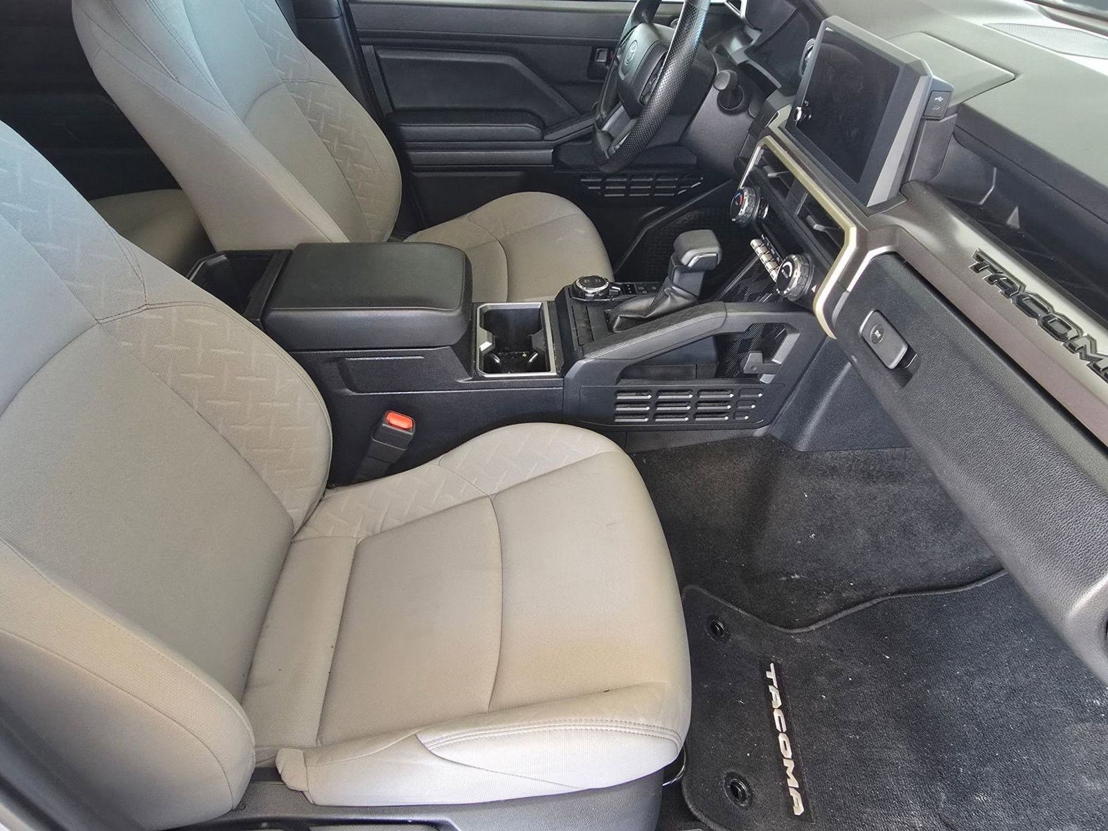 Used 2024 Toyota Tacoma SR5 image 31