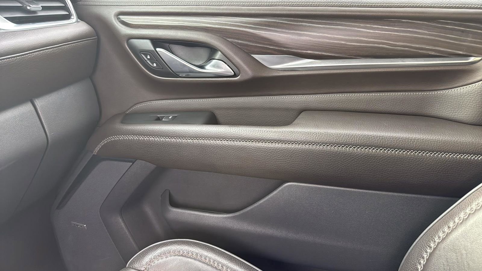 Used 2021 GMC Yukon Denali image 24