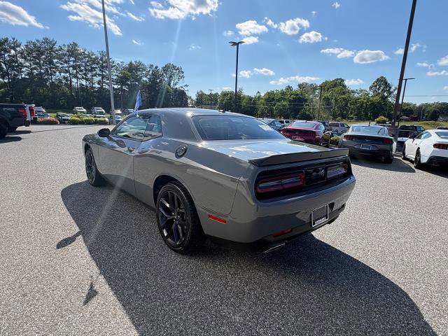 Used 2023 Dodge Challenger SXT w/ Blacktop Package RWD image 5