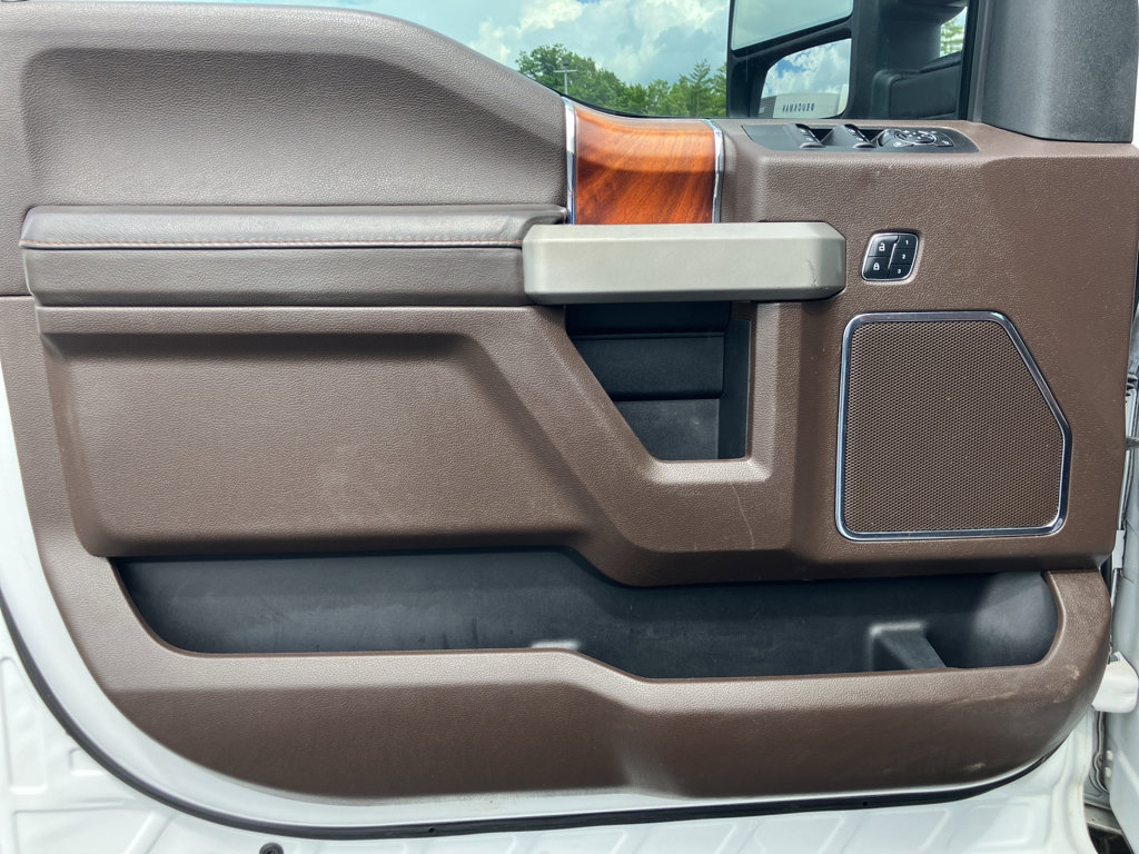 Certified 2018 Ford F150 King Ranch w/ Equipment Group 601A Luxury AWD/4WD image 15