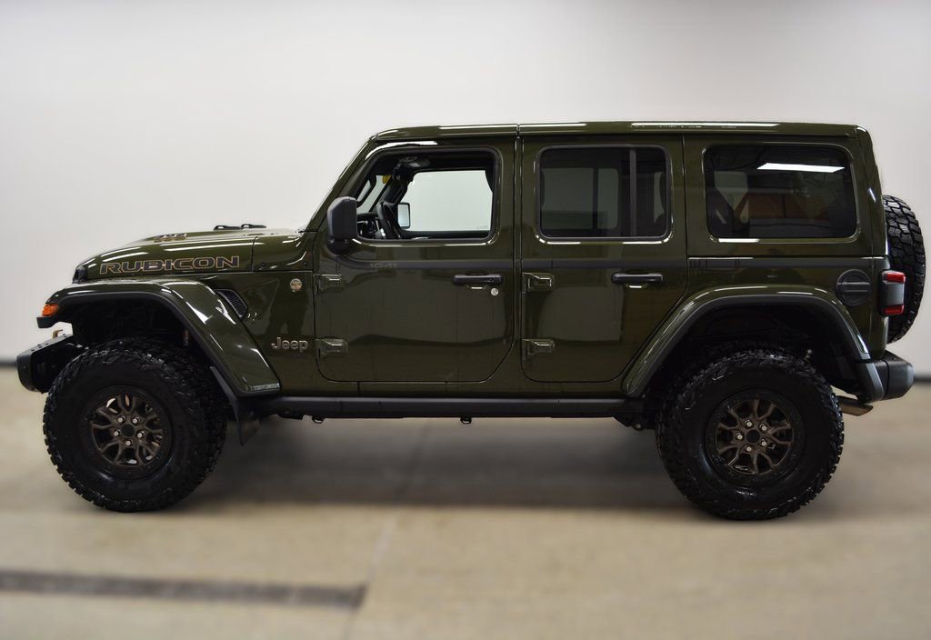 Used 2021 Jeep Wrangler Unlimited Rubicon w/ Dual Top Group AWD/4WD image 2