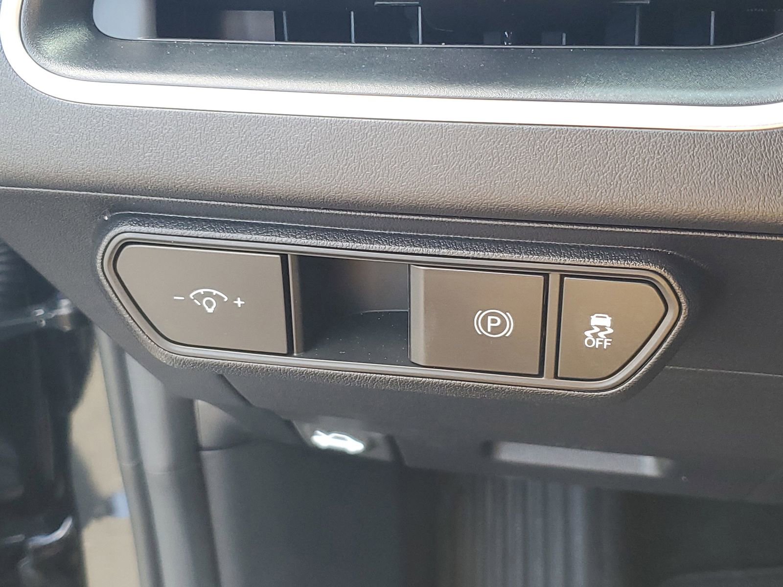 Used 2025 Kia K4 LX image 27