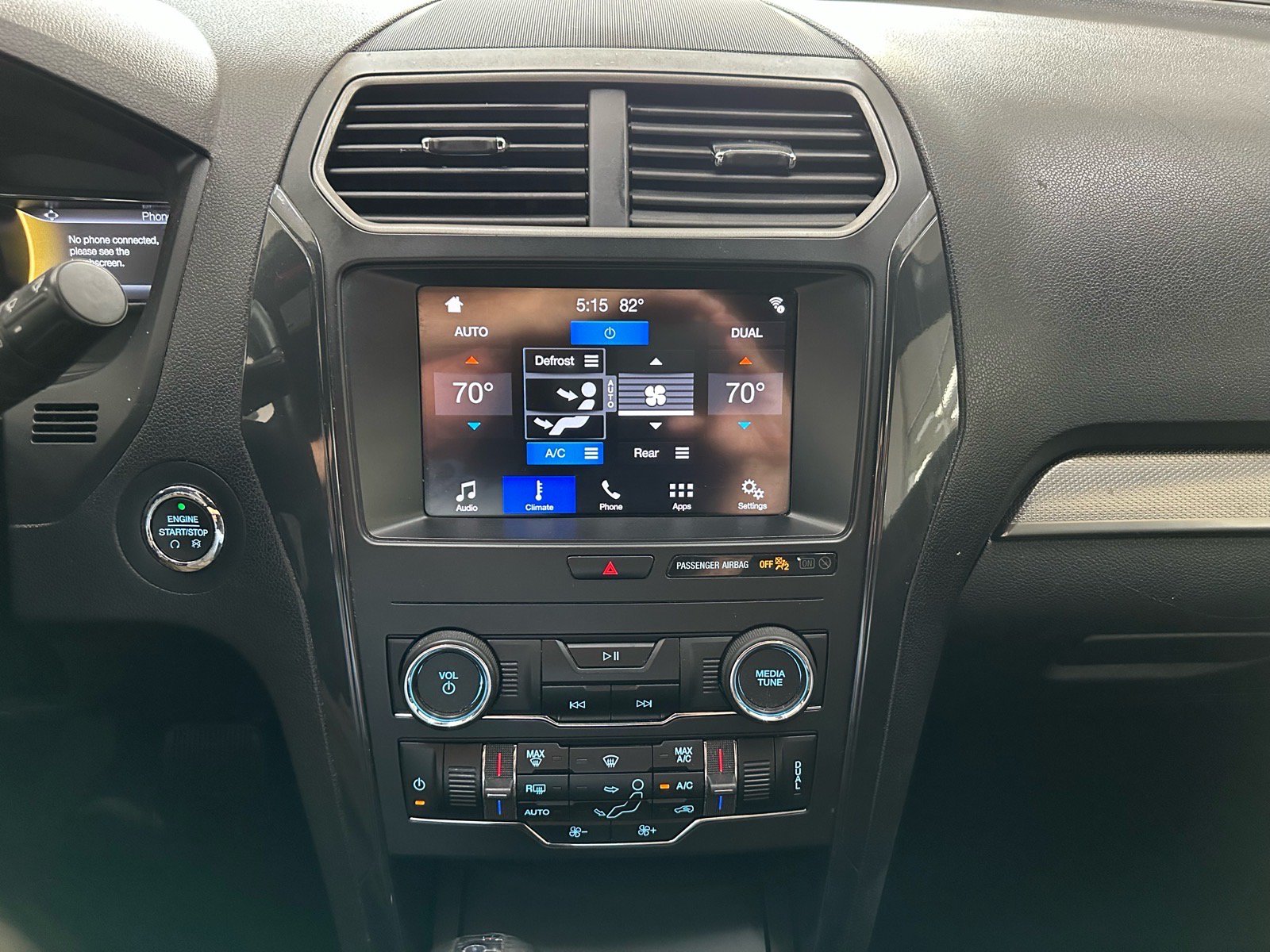 Certified 2019 Ford Explorer XLT w/ Equipment Group 201A FWD image 28