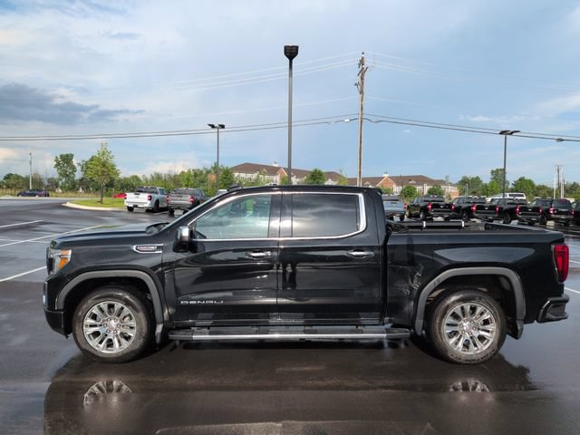 Used 2019 GMC Sierra 1500 Denali w/ Driver Alert Package II AWD/4WD image 4